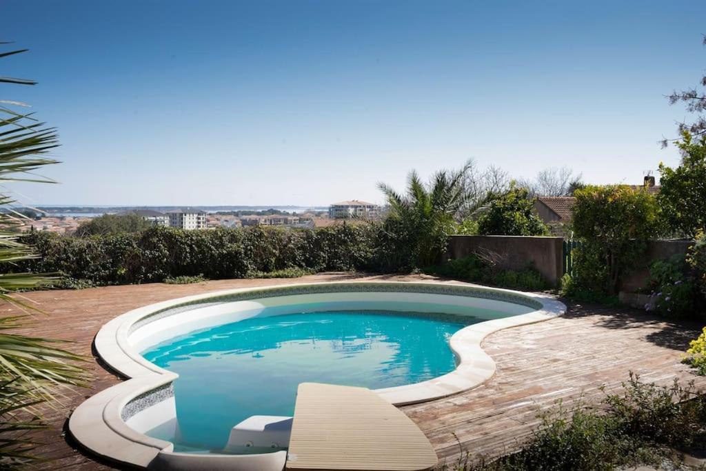 Independant Avec Piscine *